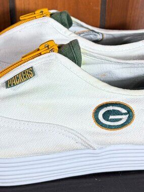 Vintage Green Bay Packers Womens Shoes Size 8 Rare Canvas Slip-On Zip Tongue